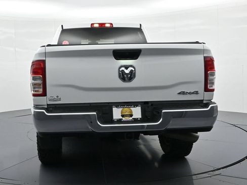 Used 2022 RAM 2500 Tradesman w/ Chrome Appearance Group AWD/4WD image 7