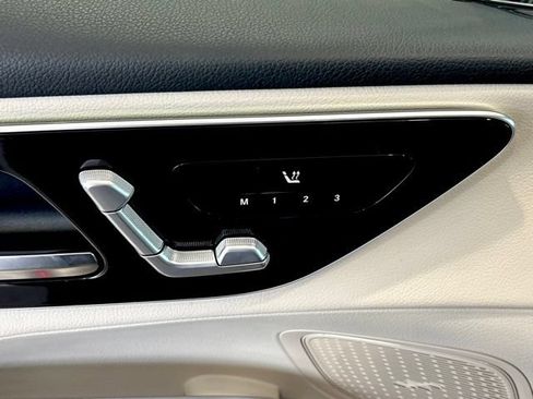 Certified 2026 Mercedes-Benz GLC 300 image 18