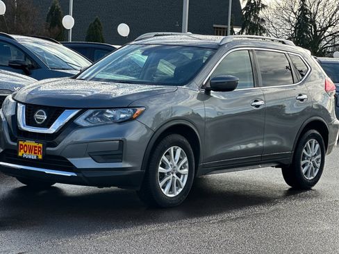 Used 2019 Nissan Rogue SV image 8