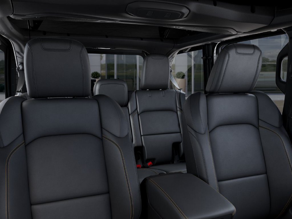 New 2026 Jeep Wrangler Unlimited Sahara AWD/4WD image 27