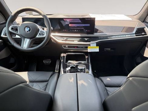 New 2027 BMW X7 xDrive40i w/ M Sport Package AWD/4WD image 10