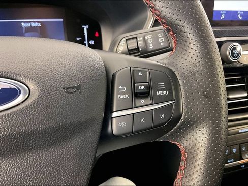 Used 2025 Ford Escape ST-Line FWD image 24