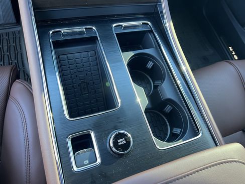 New 2025 Lincoln Aviator Reserve w/ Luxury Package image 22