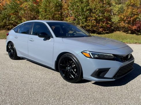 Certified 2022 Honda Civic Sport image 3