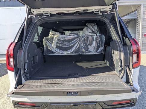 New 2026 Ford Expedition Max Platinum w/ Stealth Appearance Package AWD/4WD image 12