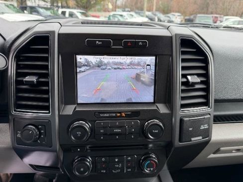 Used 2018 Ford F150 XLT w/ Equipment Group 302A Luxury image 26