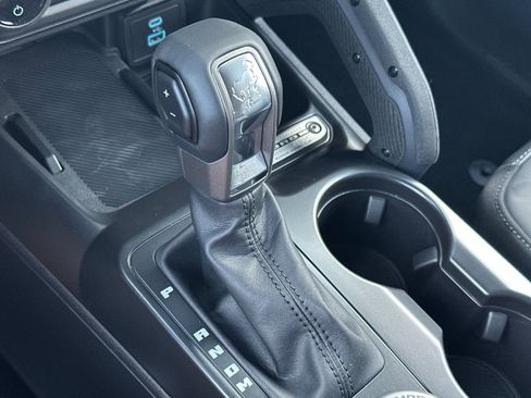 New 2025 Ford Bronco Outer Banks w/ Sasquatch Package image 23