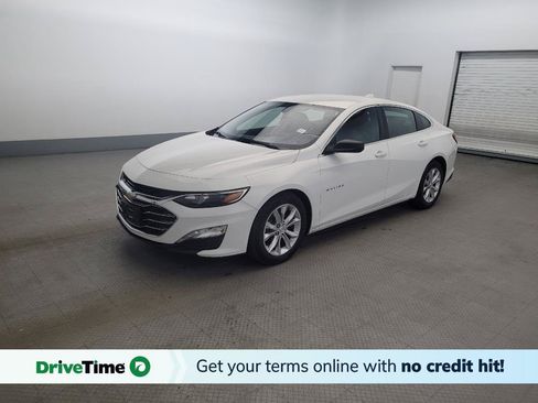 Used 2019 Chevrolet Malibu LT w/ Driver Confidence Package FWD image 1