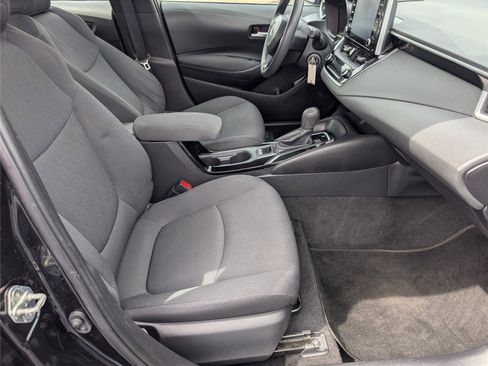 Used 2020 Toyota Corolla LE image 36