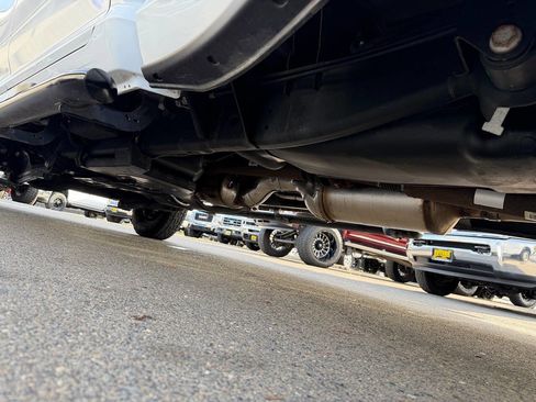 Used 2016 RAM 3500 Tradesman w/ Chrome Appearance Group image 26