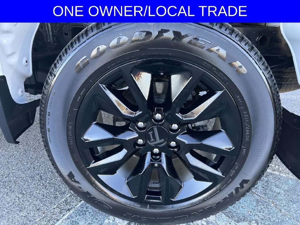 Used 2021 Chevrolet Silverado 1500 Custom AWD/4WD image 10
