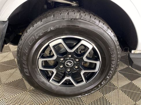 Used 2023 Ford Bronco Outer Banks AWD/4WD image 16