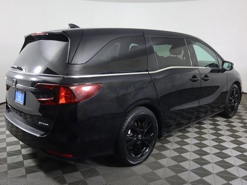 Used 2023 Honda Odyssey Sport image 10