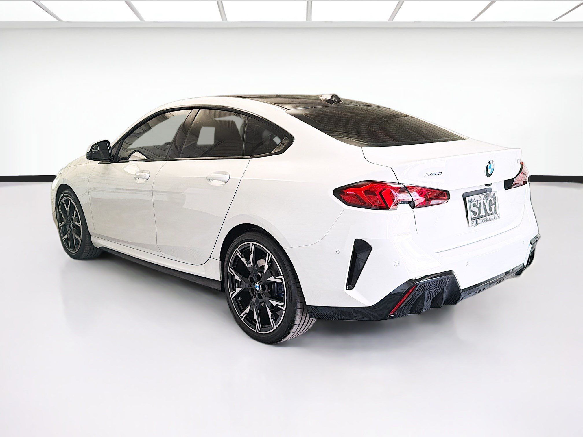Used 2025 BMW 228i xDrive w/ Premium Package AWD/4WD image 6