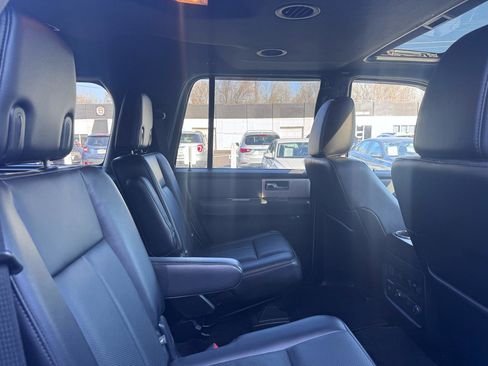 Used 2017 Ford Expedition Limited w/ Equipment Group 301A image 11
