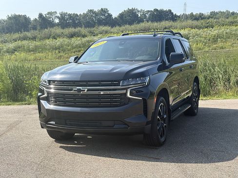 Used 2022 Chevrolet Tahoe RST w/ Luxury Package AWD/4WD image 1