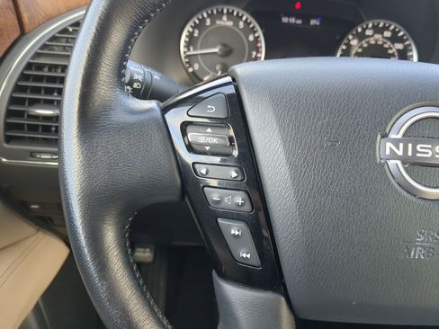 Used 2024 Nissan Armada SL image 19