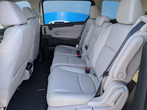 New 2026 Honda Odyssey EX-L image 11