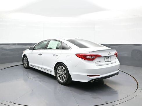 Used 2016 Hyundai Sonata Sport w/ Option Group 03 FWD image 8