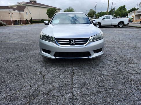 Used 2013 Honda Accord LX image 2