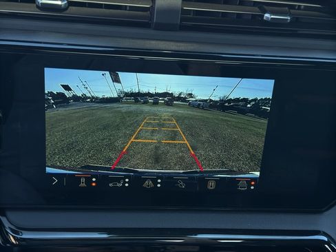 New 2026 GMC Sierra 2500 AT4 w/ AT4 Premium Plus Package image 20