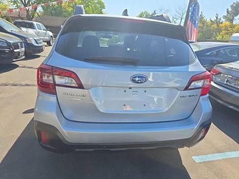 Used 2018 Subaru Outback 2.5i Limited AWD/4WD image 6