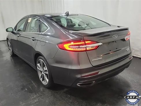 Used 2019 Ford Fusion Titanium image 3