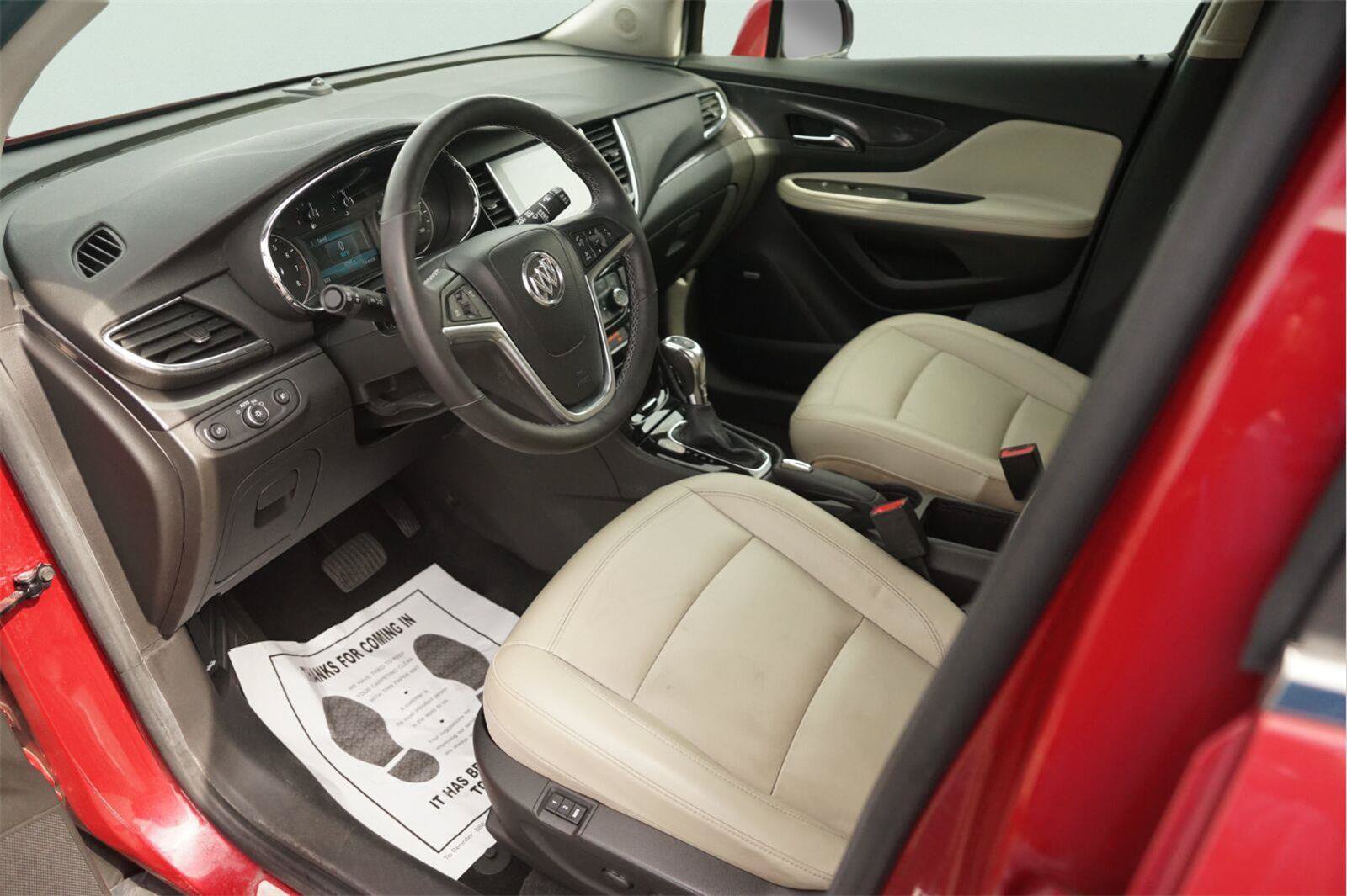 Used 2019 Buick Encore Essence FWD image 8