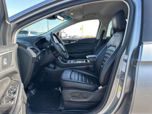 Used 2024 Ford Edge SEL image 8