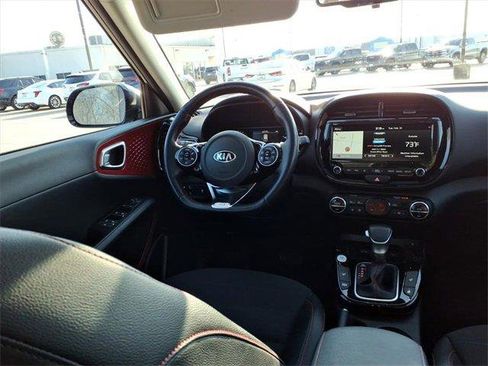 Used 2021 Kia Soul Turbo image 10