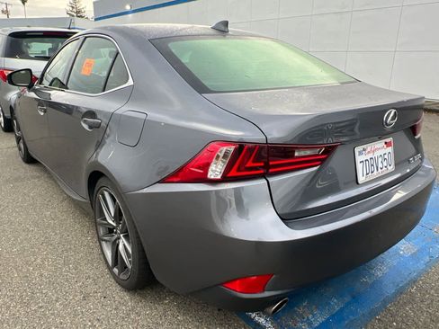 Used 2014 Lexus IS 350 image 4