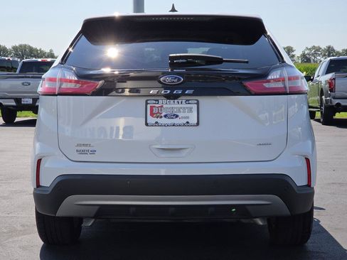 Used 2024 Ford Edge SEL AWD/4WD image 16