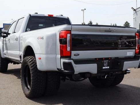 Used 2026 Ford F450 Platinum w/ Snow Plow Prep Package AWD/4WD image 3