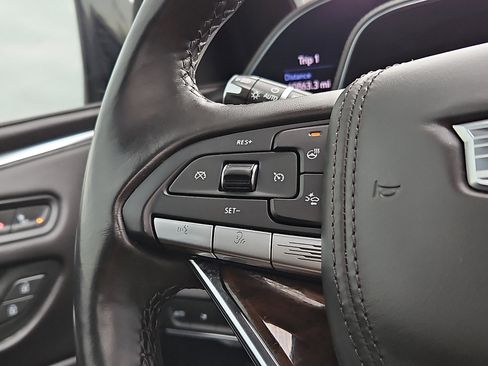 Used 2023 Cadillac Escalade Sport Platinum w/ LPO, ONYX Package image 22