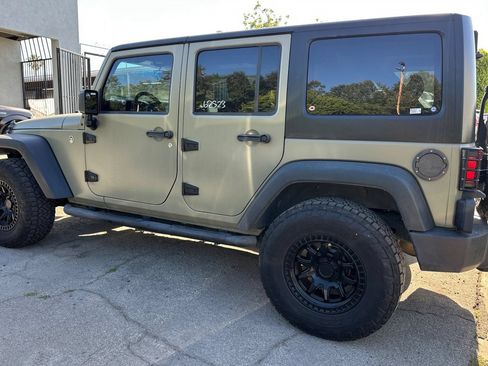 Used 2016 Jeep Wrangler Unlimited Sport w/ Quick Order Package 24S AWD/4WD image 6
