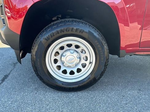 New 2026 Chevrolet Colorado W/T w/ WT Convenience Package II image 9