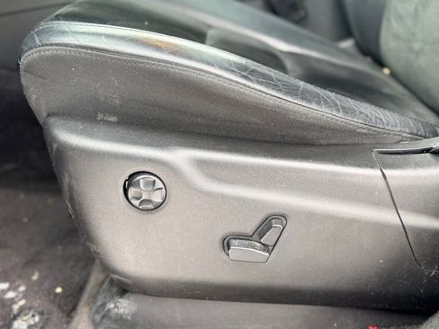 Used 2018 Jeep Grand Cherokee Altitude image 9