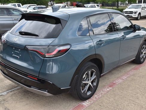 Used 2025 Honda HR-V EX-L image 7