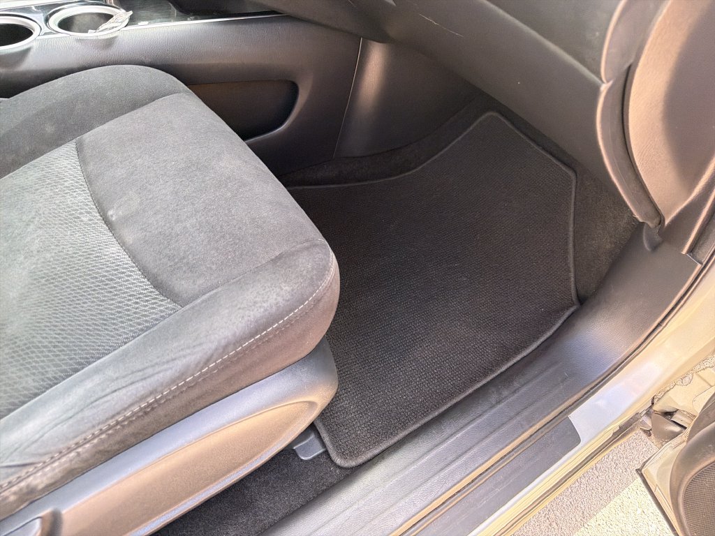 Used 2015 Nissan Pathfinder S FWD image 32