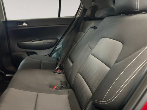 Used 2019 Kia Sportage LX FWD image 13