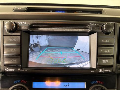 Used 2015 Toyota RAV4 Limited image 19