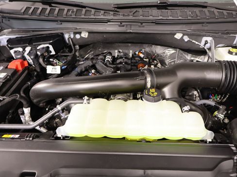 New 2026 Lincoln Navigator Premiere image 21