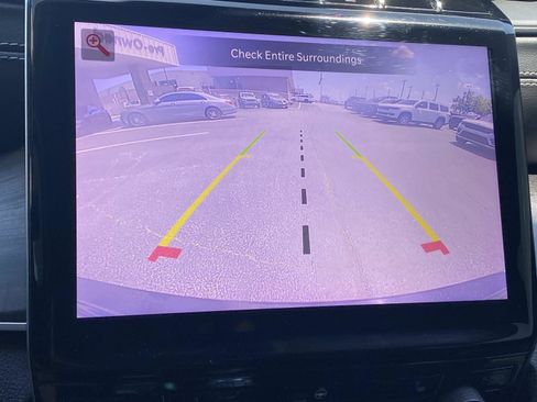 Used 2023 Jeep Grand Cherokee Limited w/ Black Appearance Package image 33