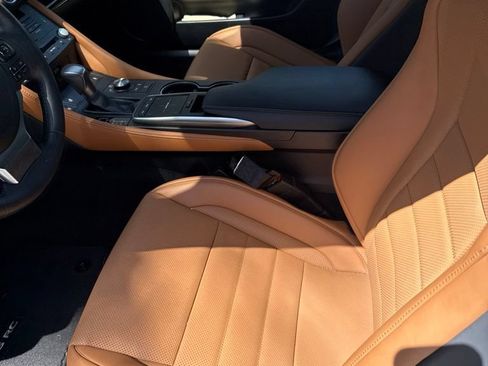 Certified 2023 Lexus RC 350 RWD image 4