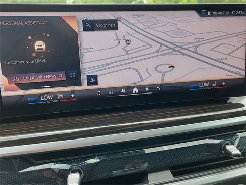 Used 2025 BMW X6 xDrive40i image 25