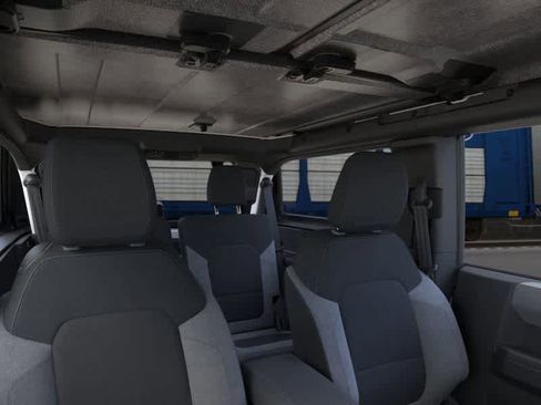 New 2026 Ford Bronco Base image 12