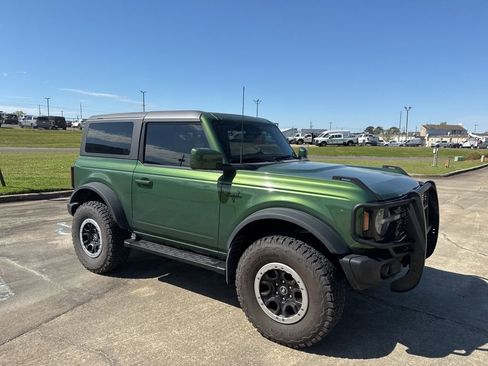 Used 2023 Ford Bronco Outer Banks image 17