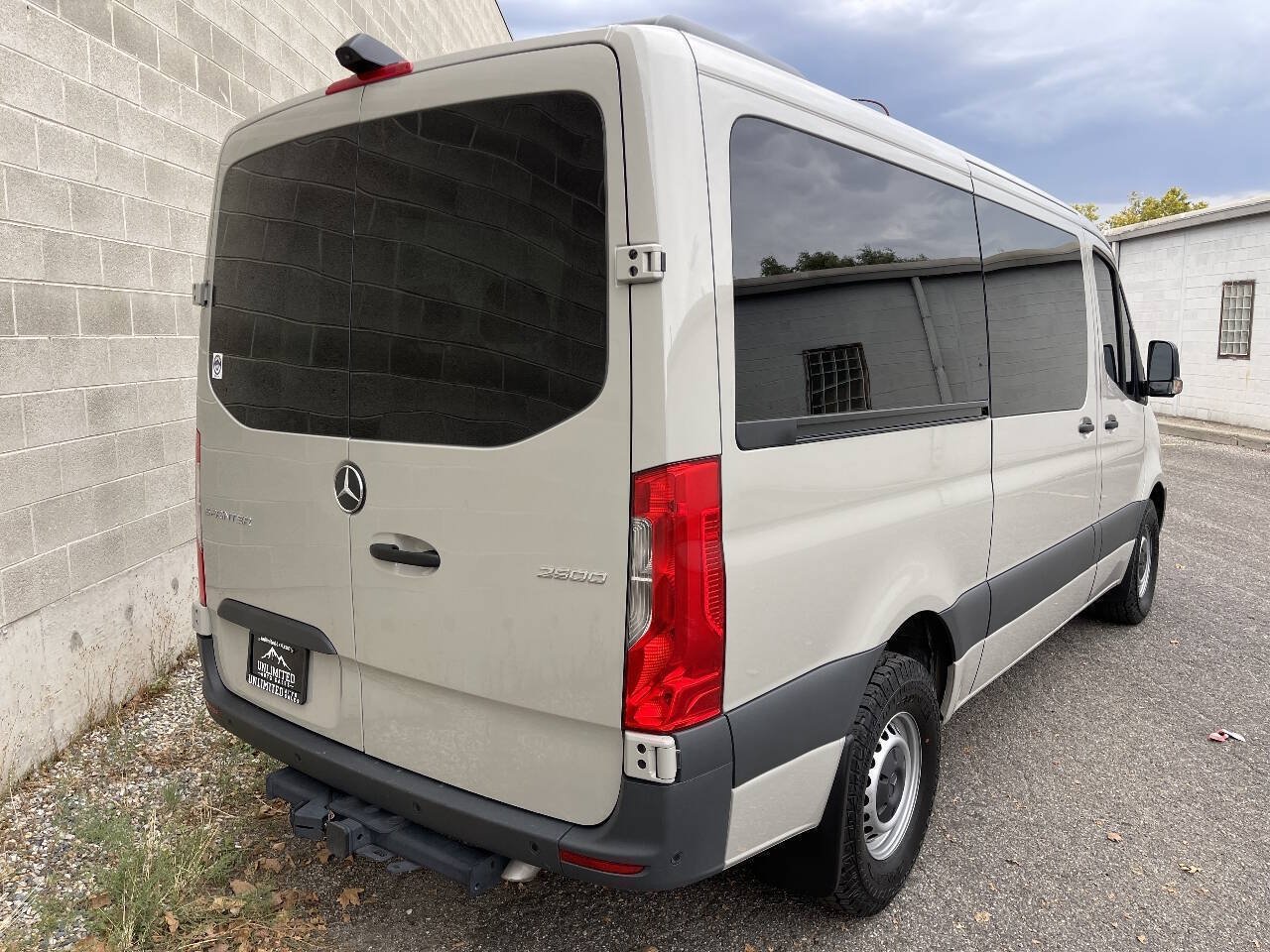 Used 2025 Mercedes-Benz Sprinter 2500 image 4