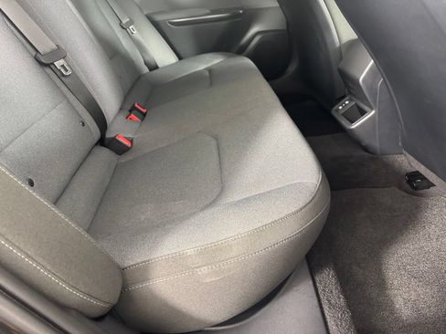 Used 2025 Kia K4 FWD image 28
