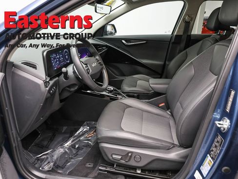 Used 2024 Kia Niro Wind w/ Wind Preserve Package FWD image 14